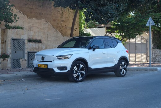 וולוו XC40 